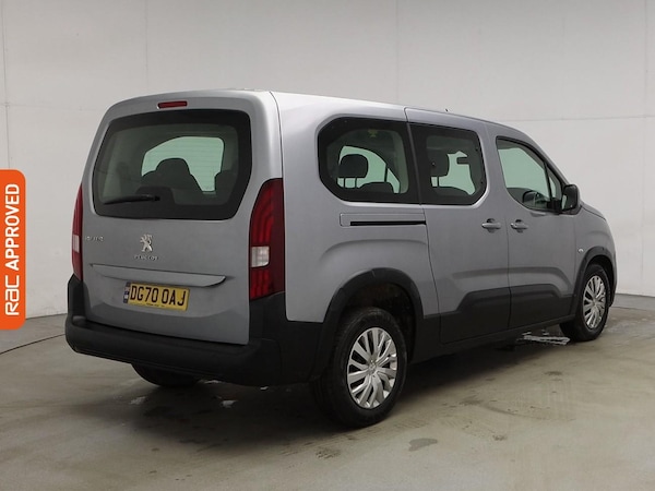 Used Peugeot Rifter 2020 for sale - 76220266: Photo 28
