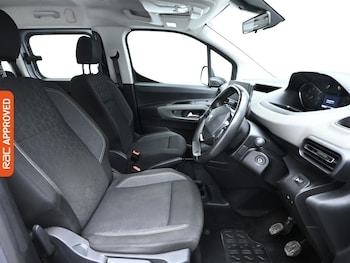 Used Peugeot Rifter 2020 for sale - 76220266: Photo 2