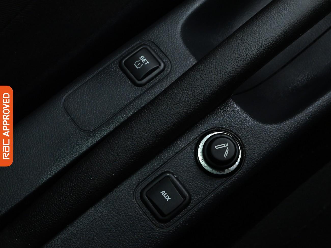 Used Skoda Roomster 2015 for sale - 76480859: Photo 21