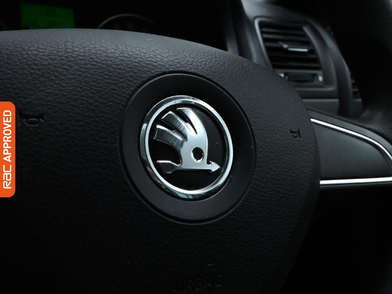 Used Skoda Roomster 2015 for sale - 76480859: Photo 22