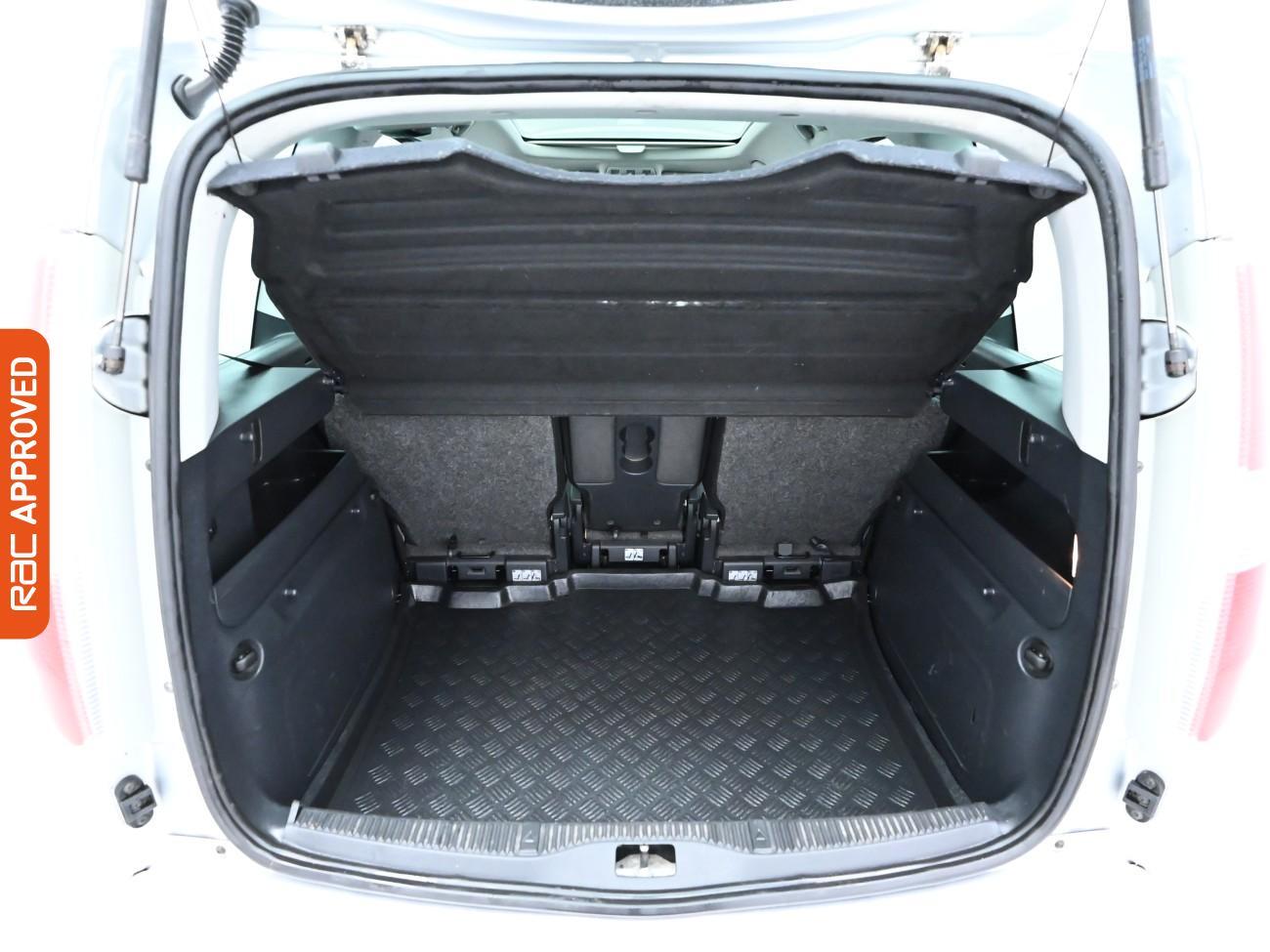 Used Skoda Roomster 2015 for sale - 76480859: Photo 24