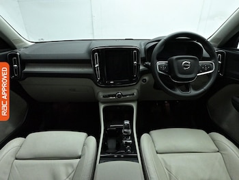 Used Volvo XC40 2023 for sale - 77928895: Photo