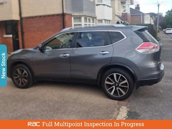 Used Nissan X-Trail 2016 for sale - 76311151: Photo 2