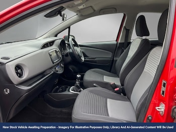 Used Toyota Yaris 2018 for sale - 78341496: Photo