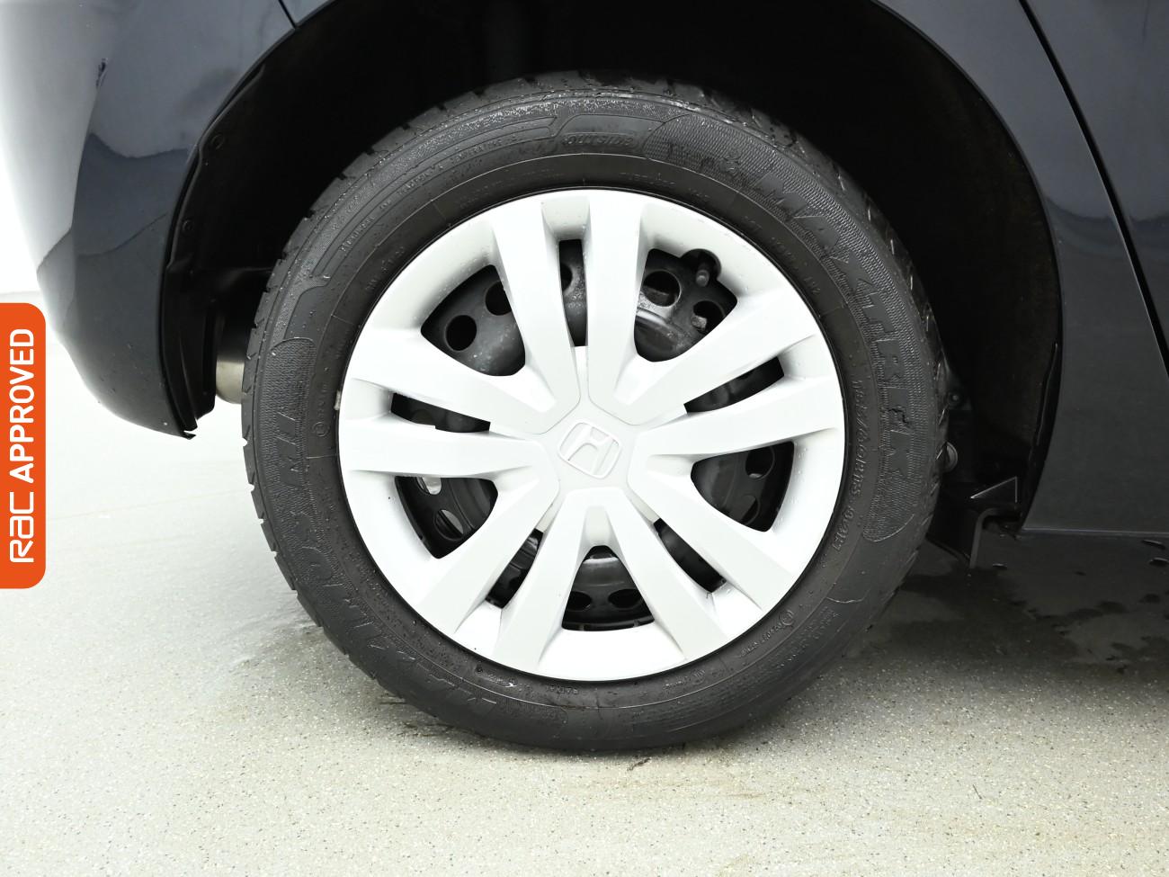 Used Honda Jazz 2021 for sale - 76767716: Photo 25