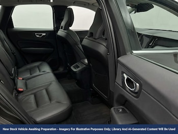 Used Volvo XC60 2022 for sale - 77159534: Photo