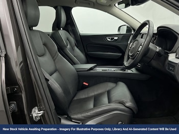 Used Volvo XC60 2022 for sale - 77159534: Photo