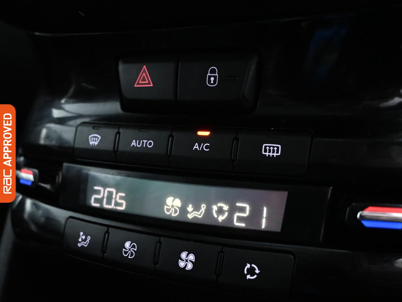 Used Peugeot 2008 2018 for sale - 77553373: Photo 16