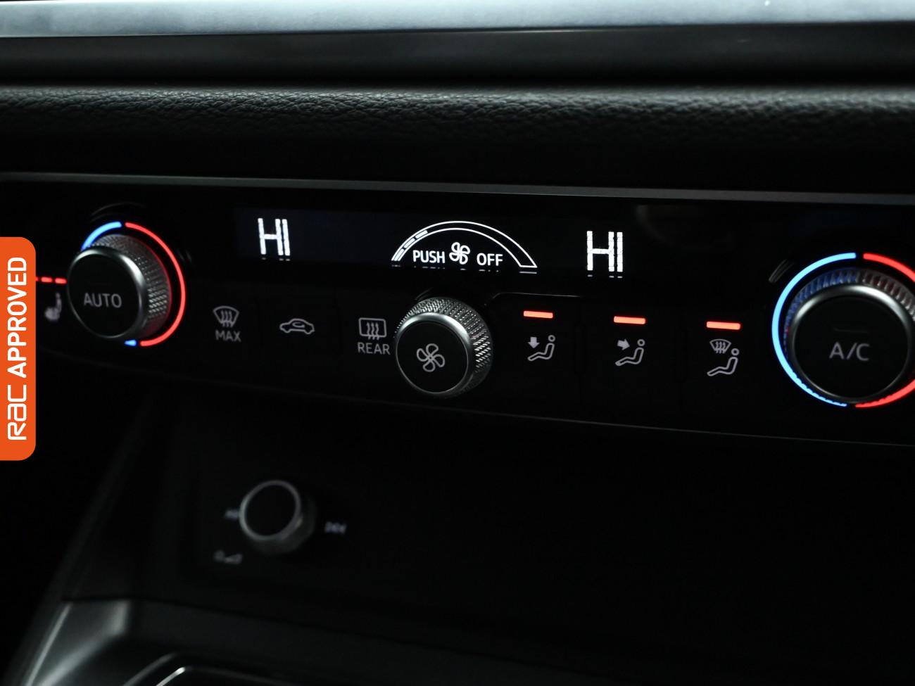 Used Audi Q3 2020 for sale - 76750757: Photo 15