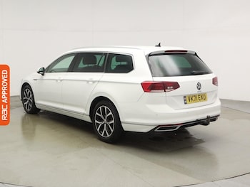 Used Volkswagen Passat 2021 for sale - 78359394: Photo