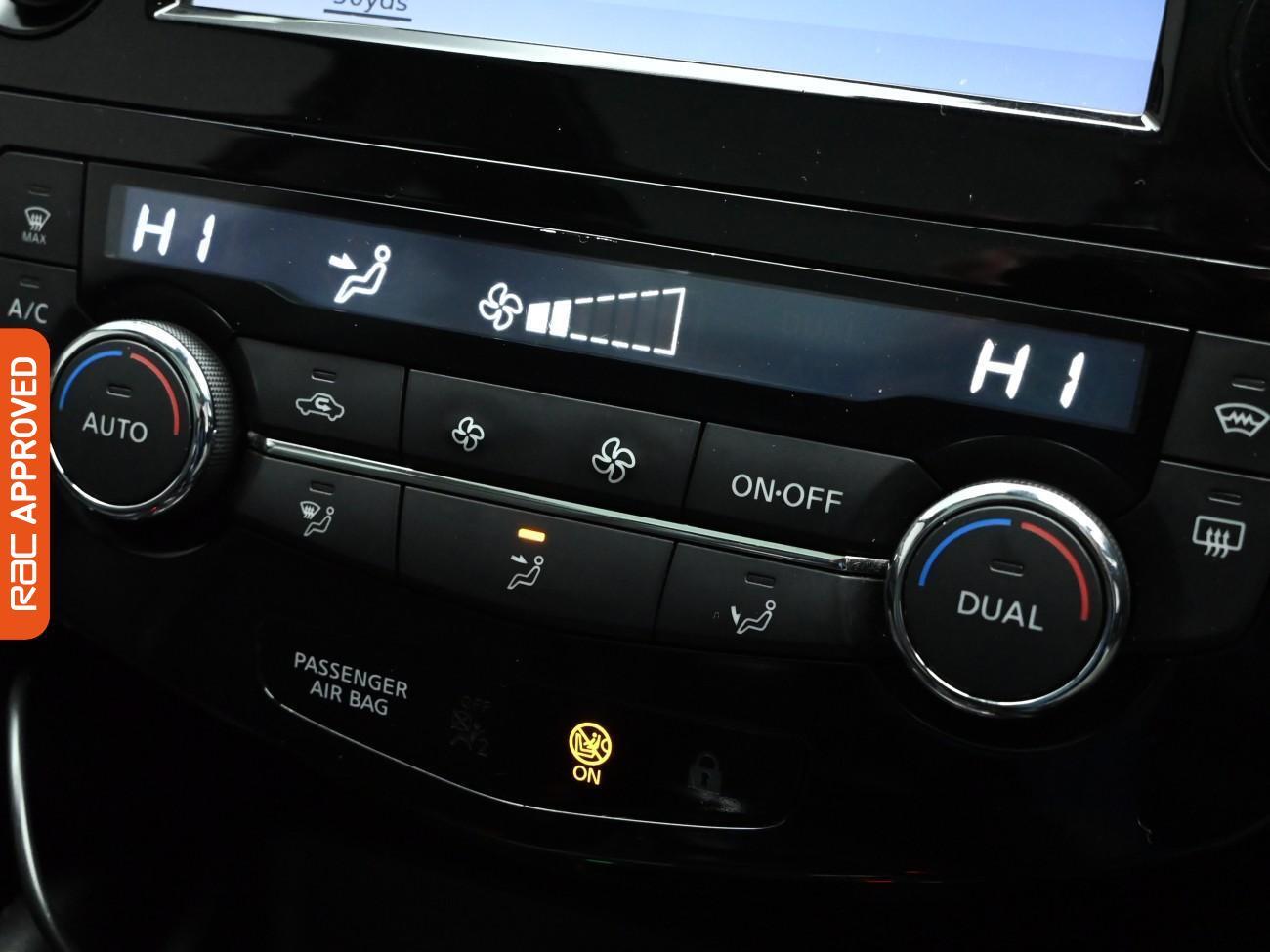 Used Nissan Qashqai 2018 for sale - 76863180: Photo 15