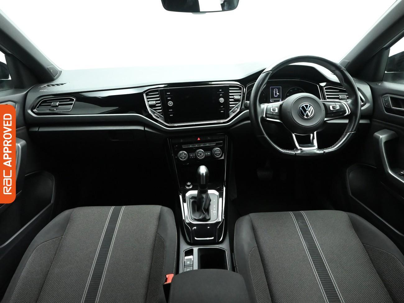 Used Volkswagen T-Roc 2021 for sale - 77703395: Photo 2