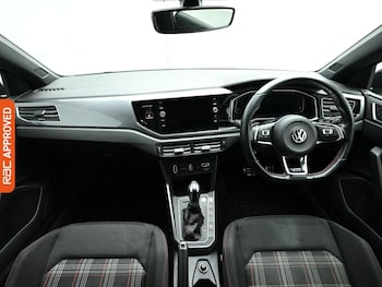 Used Volkswagen Polo 2019 for sale - 78925568: Photo