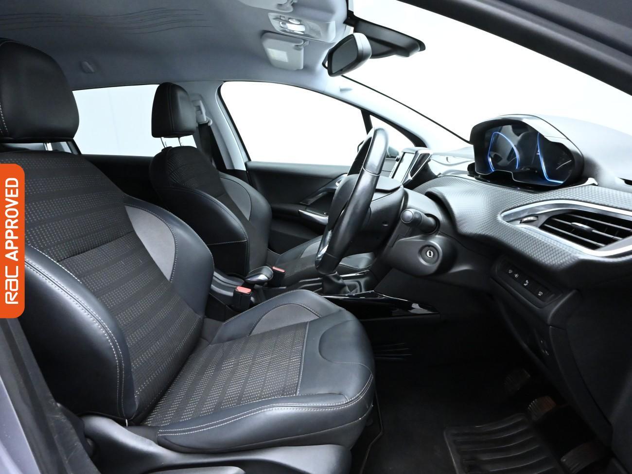 Used Peugeot 2008 2019 for sale - 76341226: Photo 11