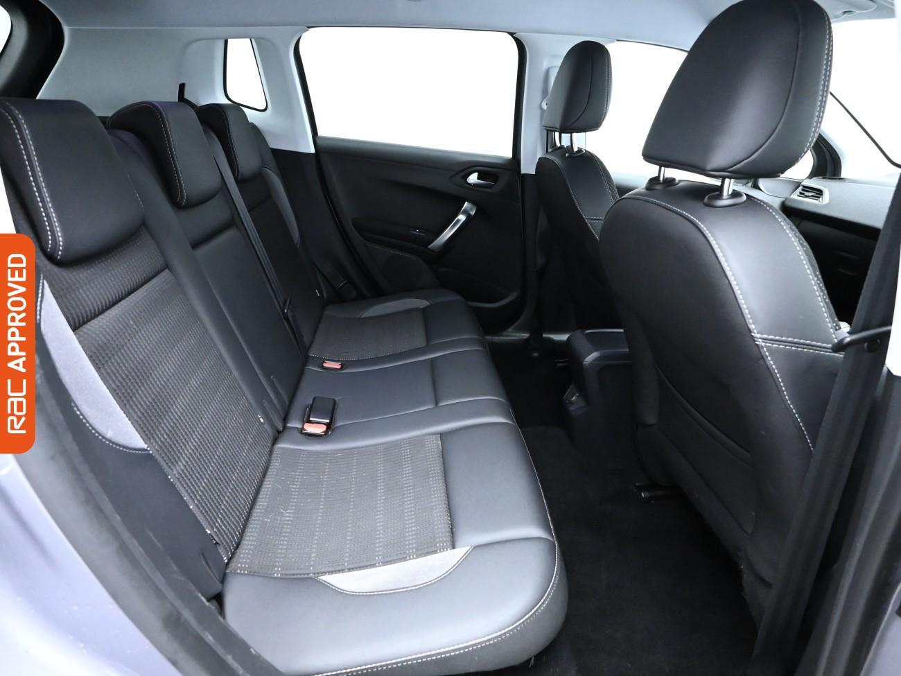 Used Peugeot 2008 2019 for sale - 76341226: Photo 12