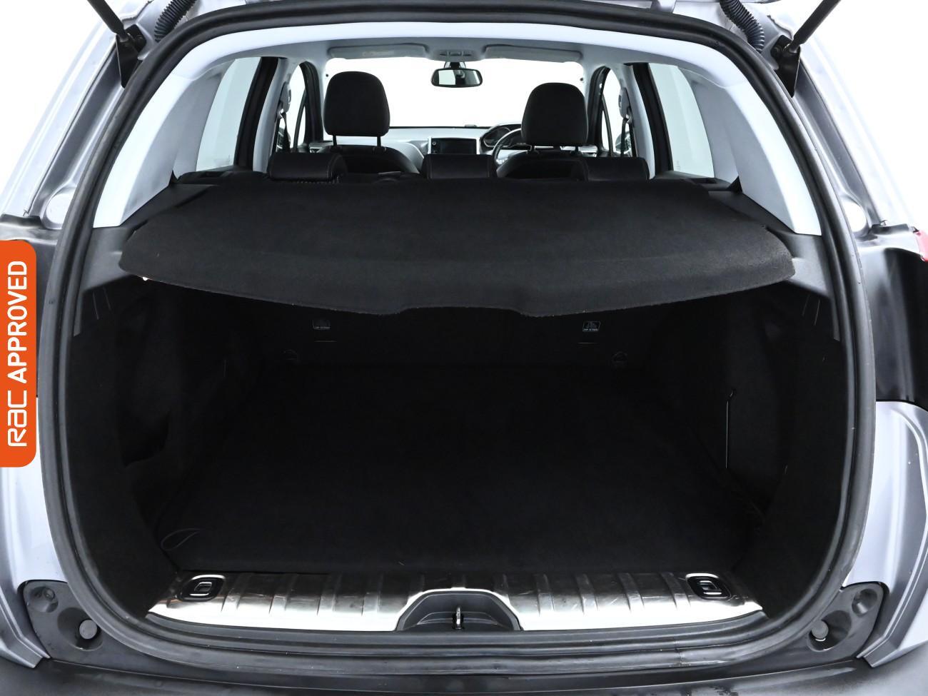 Used Peugeot 2008 2019 for sale - 76341226: Photo 13