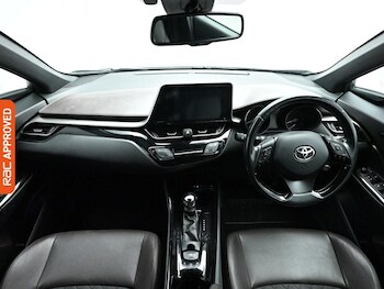 Used Toyota C-HR 2018 for sale - 78479853: Photo