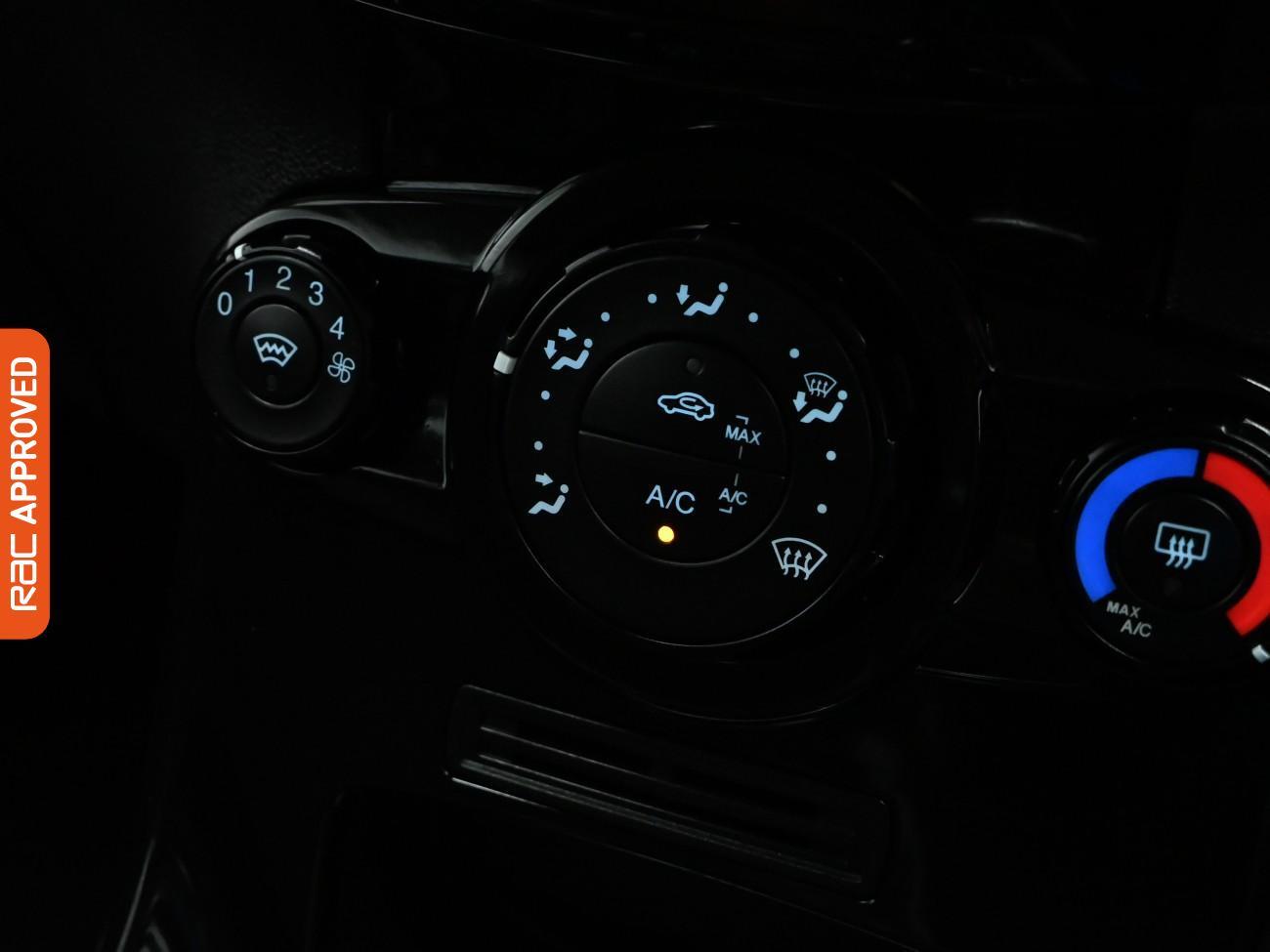 Used Ford Fiesta 2013 for sale - 77540971: Photo 17