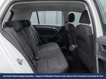 Used Volkswagen Golf 2017 for sale - 79604811: Photo