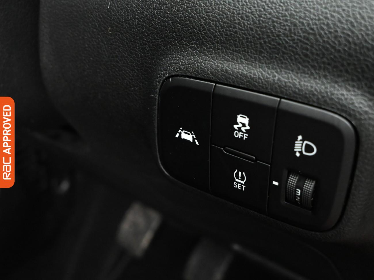 Used Hyundai i10 2022 for sale - 77123762: Photo 21