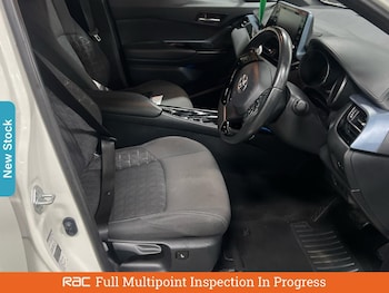 Used Toyota C-HR 2022 for sale - 75983207: Photo