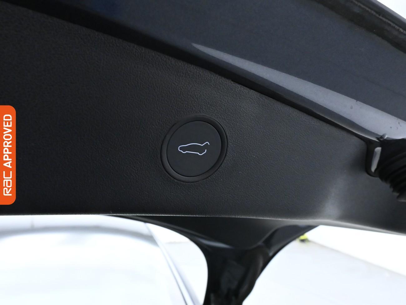 Used Tesla Model 3 2021 for sale - 76477532: Photo 28