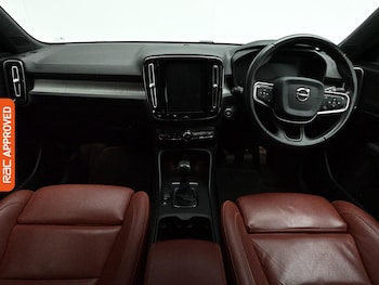 Used Volvo XC40 2020 for sale - 79429329: Photo