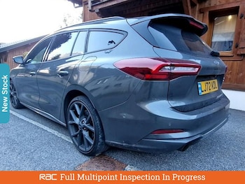 Used Ford Focus 2023 for sale - 76330588: Photo