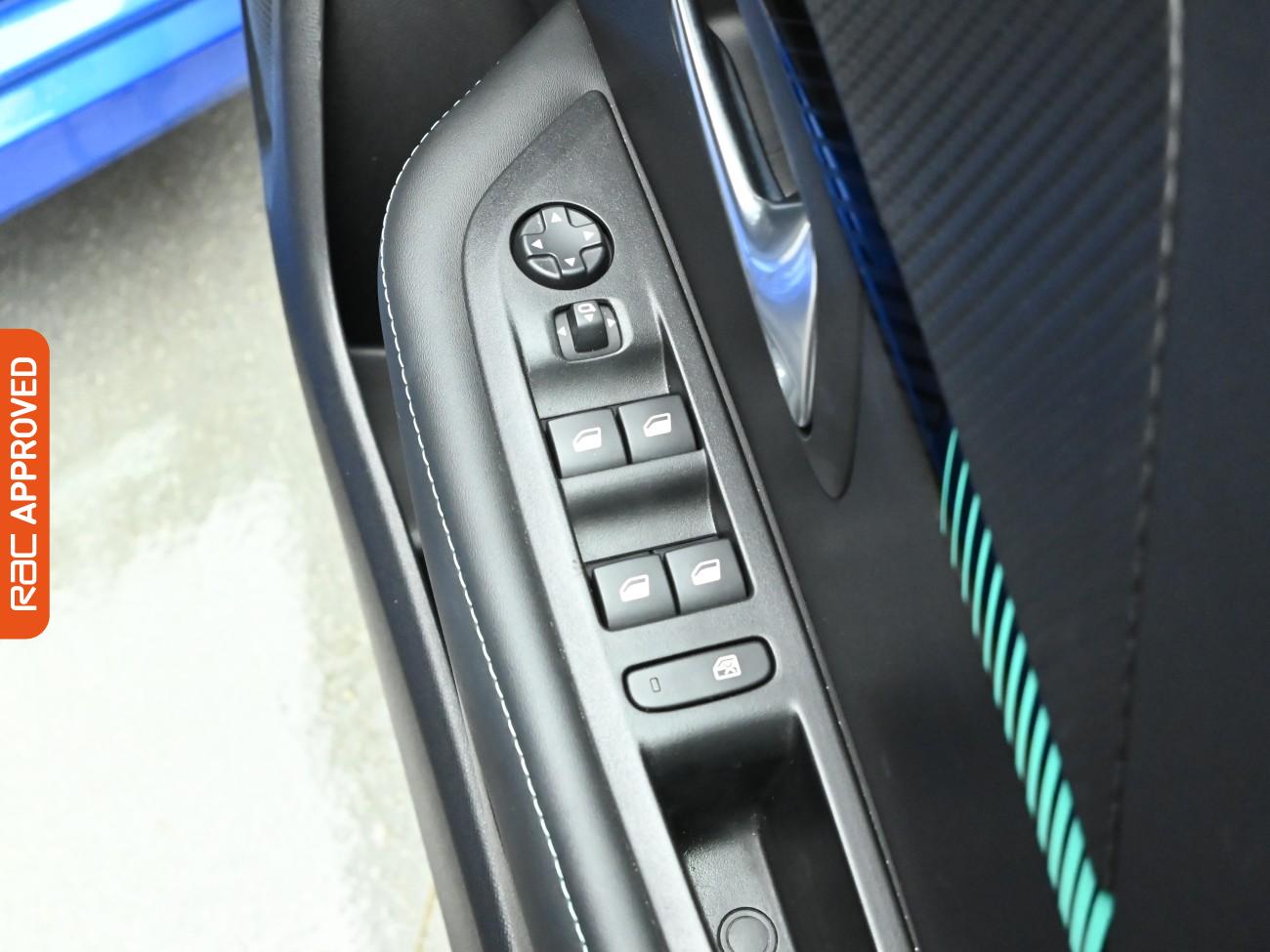 Used Peugeot 208 2023 for sale - 77286872: Photo 29