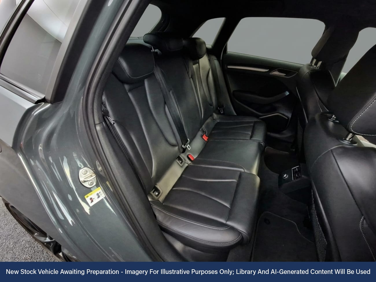 Used Audi S3 2018 for sale - 77270475: Photo 4