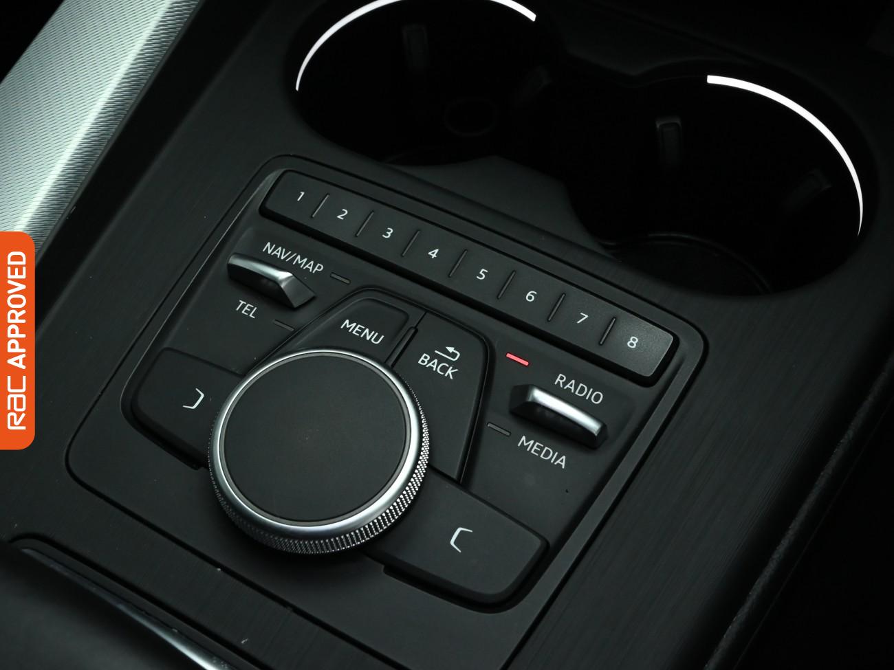 Used Audi A4 Avant 2016 for sale - 76379900: Photo 17