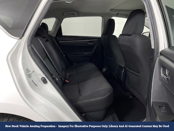 Used Toyota Auris 2014 for sale - 79271306: Photo
