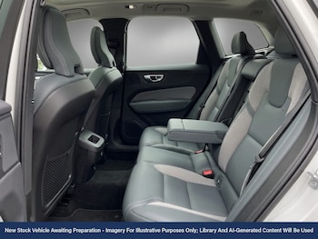 Used Volvo XC60 2021 for sale - 78732682: Photo