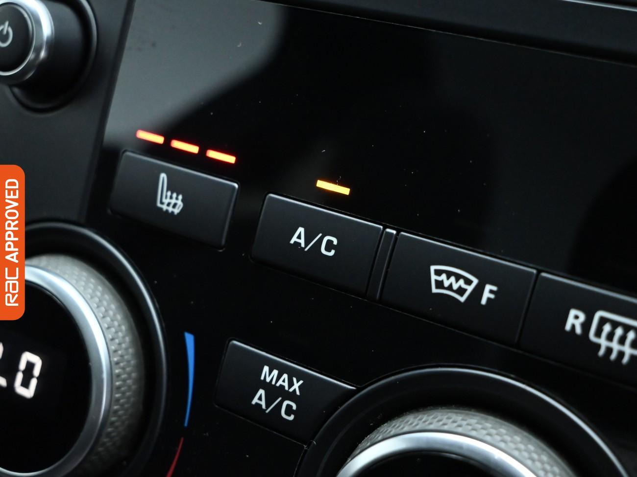Used Land Rover Discovery Sport 2019 for sale - 76090390: Photo 18
