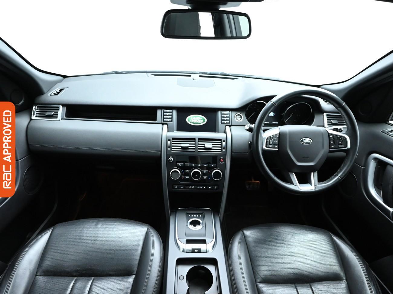 Used Land Rover Discovery Sport 2019 for sale - 76090390: Photo 2