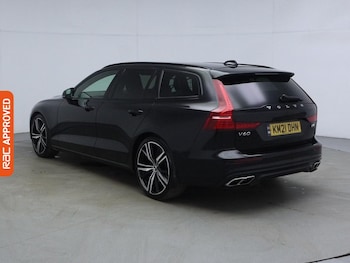 Used Volvo V60 2021 for sale - 79352079: Photo