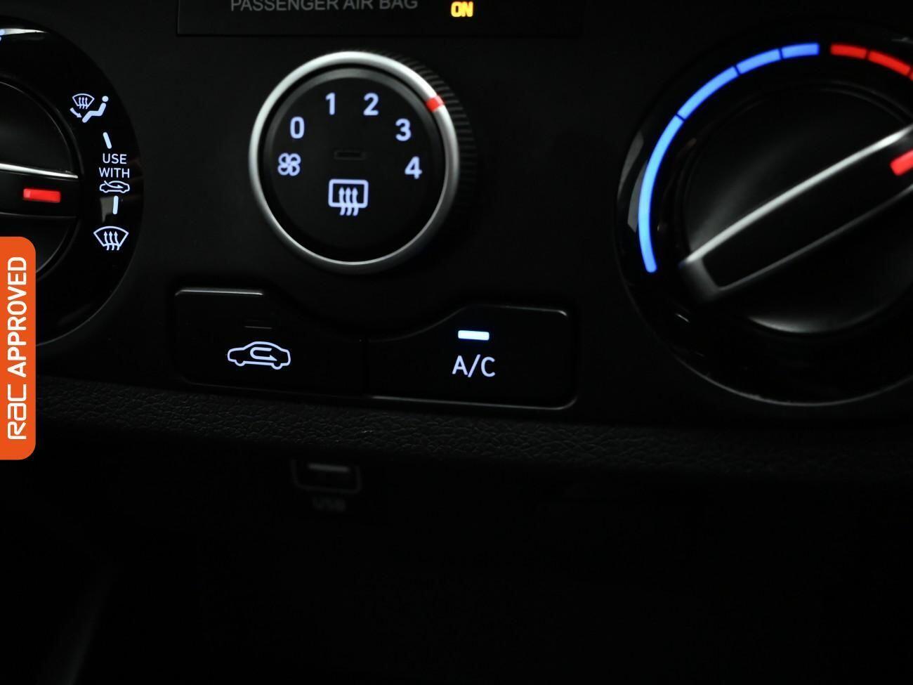 Used Hyundai i10 2022 for sale - 77458833: Photo 15