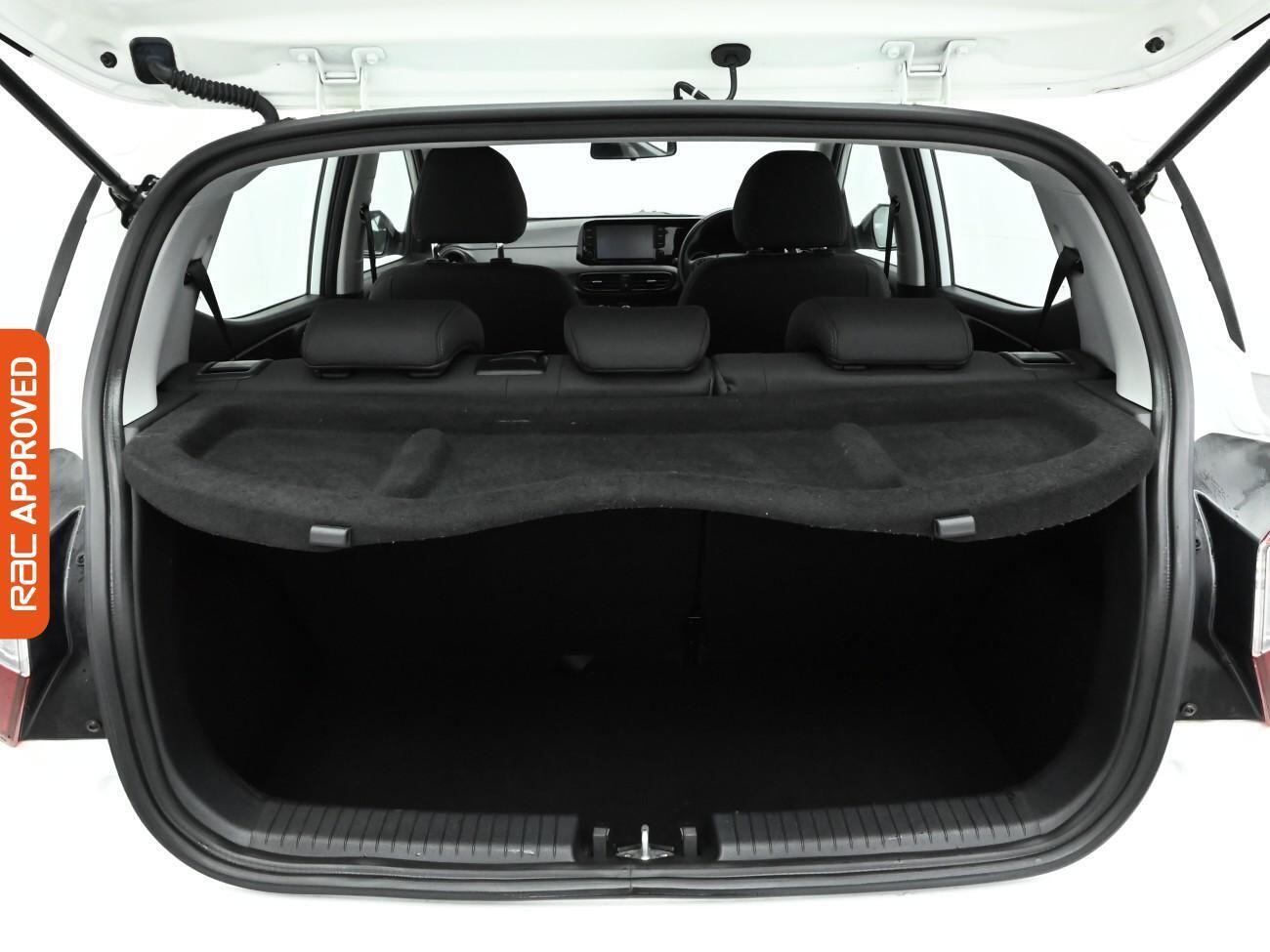 Used Hyundai i10 2022 for sale - 77458833: Photo 25