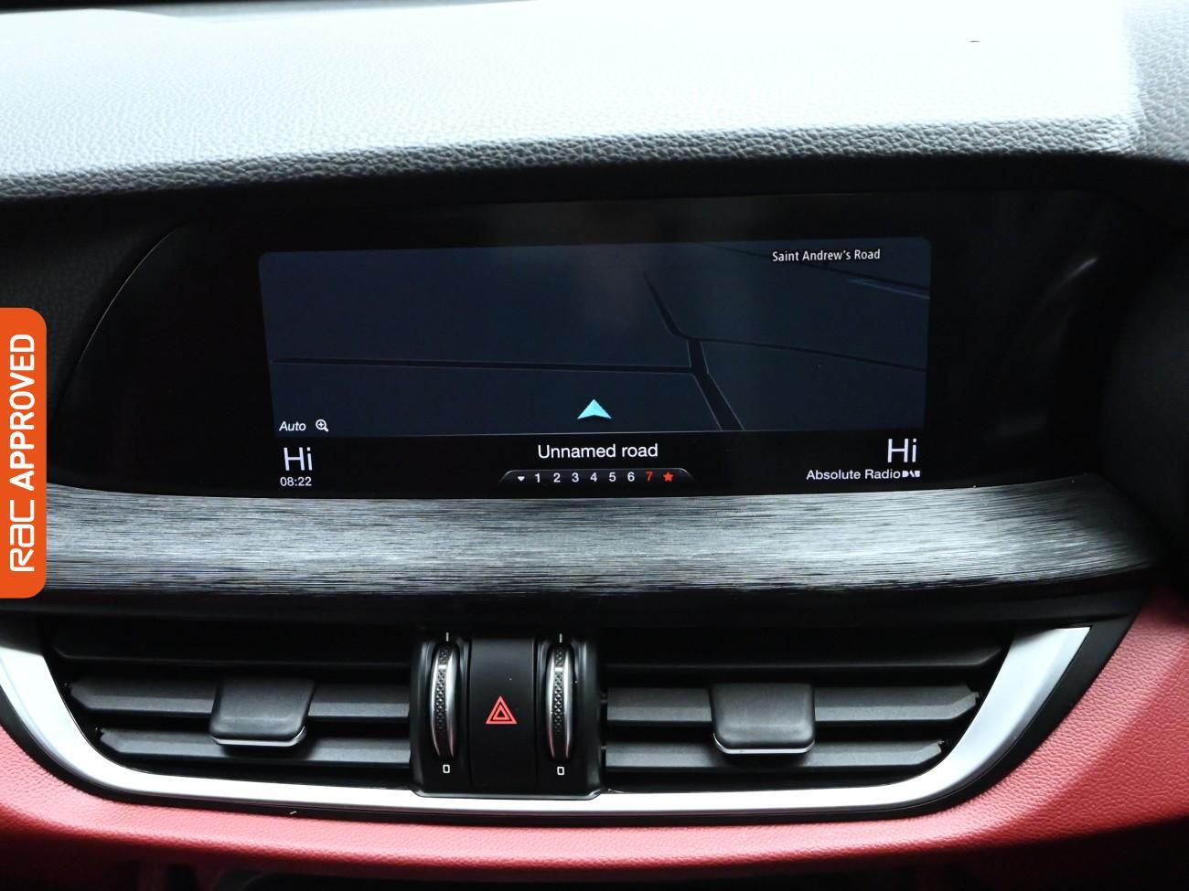 Used Alfa Romeo Stelvio 2020 for sale - 76220223: Photo 3