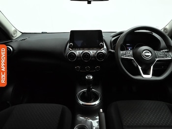 Used Nissan Juke 2023 for sale - 76919401: Photo