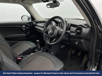Used MINI Hatch 2017 for sale - 79563725: Photo