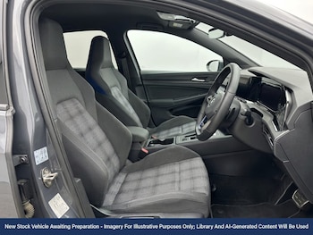 Used Volkswagen Golf 2021 for sale - 78592232: Photo