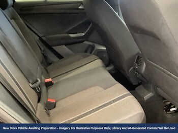 Used Volkswagen T-Roc 2021 for sale - 78433271: Photo