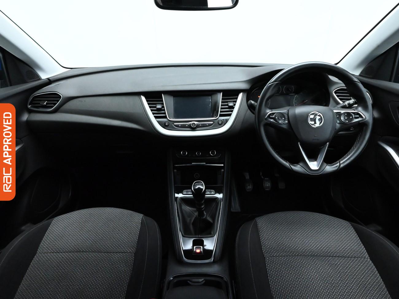 Used Vauxhall Grandland X 2019 for sale - 76300295: Photo 2