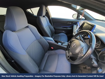 Used Toyota C-HR 2017 for sale - 76520057: Photo