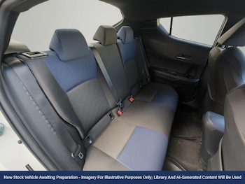 Used Toyota C-HR 2017 for sale - 76520057: Photo