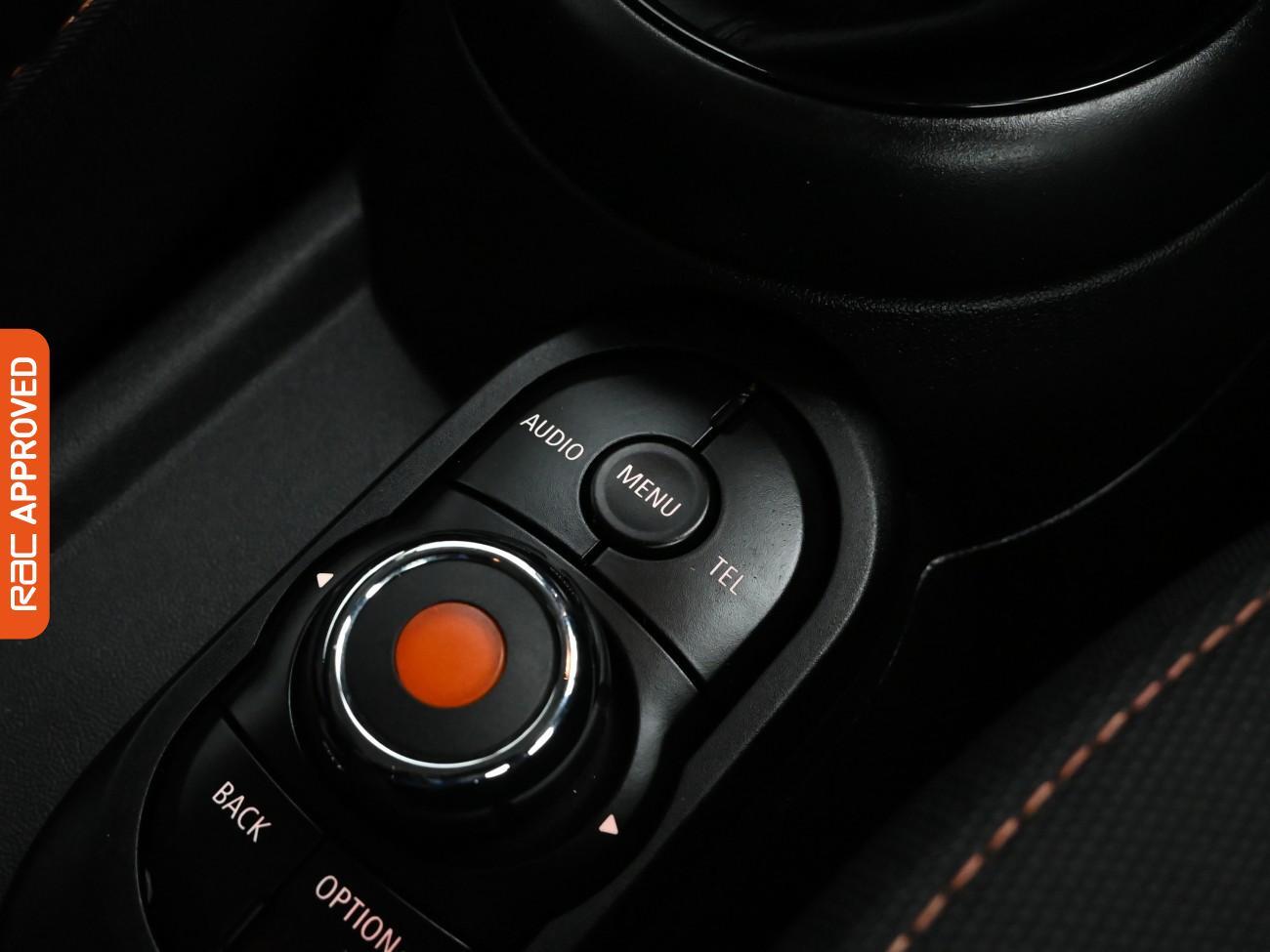 Used MINI Hatch 2018 for sale - 77779687: Photo 15