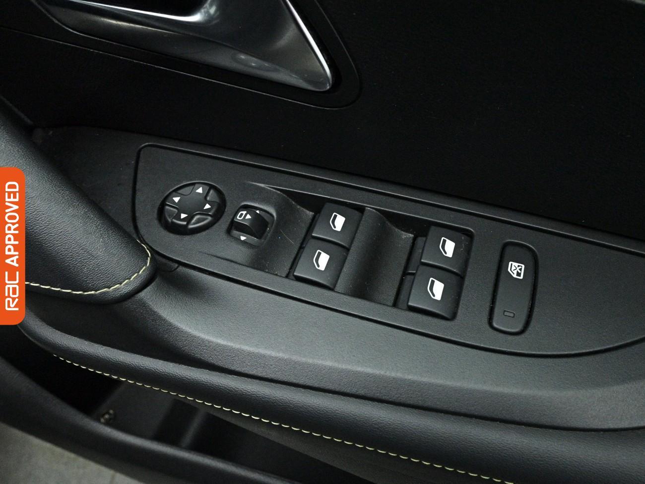 Used Peugeot 2008 2022 for sale - 78105149: Photo 24