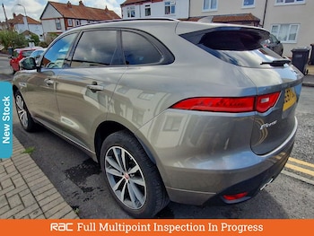 Used Jaguar F-Pace 2017 for sale - 75918373: Photo