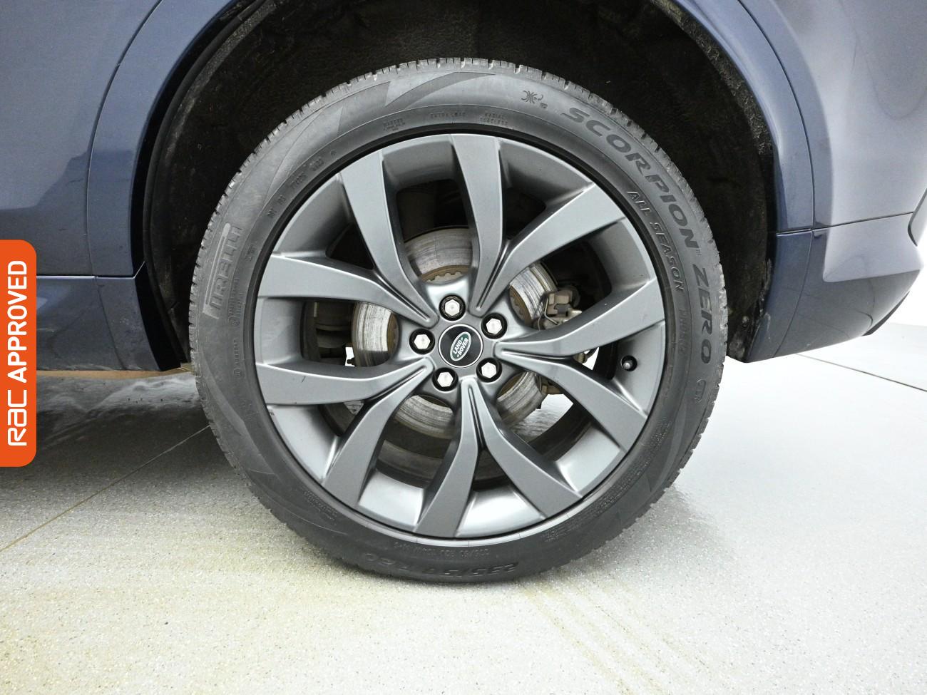 Used Land Rover Discovery Sport 2022 for sale - 77846039: Photo 14